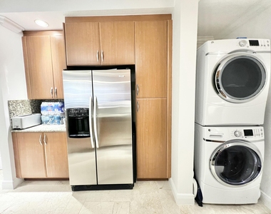 701 S Olive Avenue S - Photo Thumbnail 30