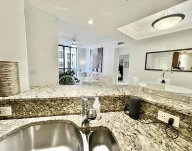701 S Olive Avenue S - Photo Thumbnail 33