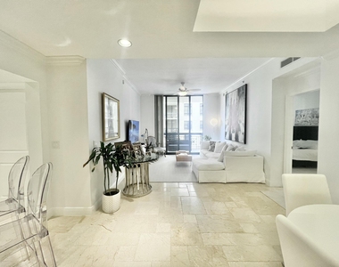 701 S Olive Avenue S - Photo Thumbnail 22
