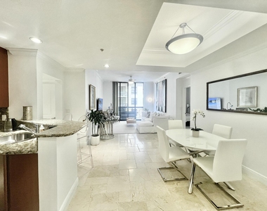 701 S Olive Avenue S - Photo Thumbnail 21