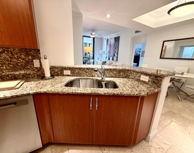 701 S Olive Avenue S - Photo Thumbnail 51