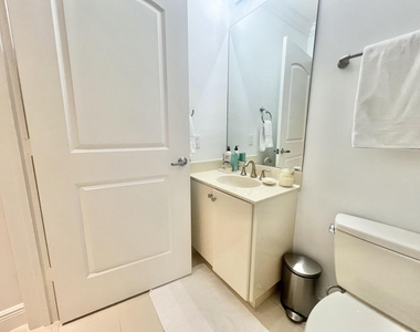 701 S Olive Avenue S - Photo Thumbnail 54