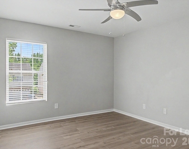 2917 Liddington Road - Photo Thumbnail 23