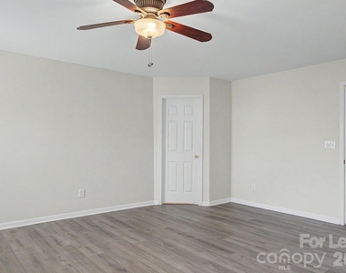 2917 Liddington Road - Photo Thumbnail 36