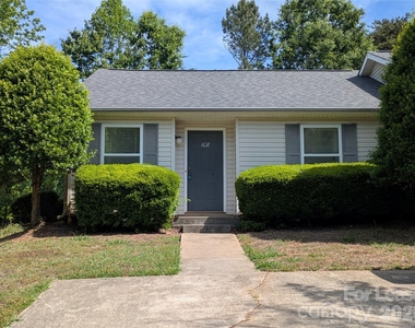 108 Bogey Lane - Photo Thumbnail 1