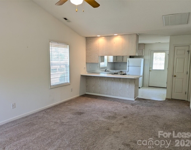 108 Bogey Lane - Photo Thumbnail 4