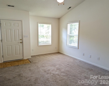 108 Bogey Lane - Photo Thumbnail 3