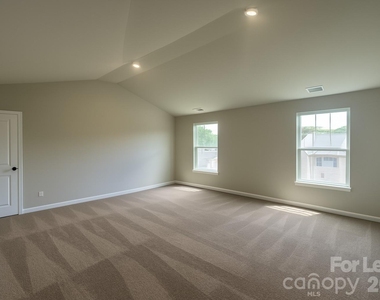 9354 Creedmore Hills Drive - Photo Thumbnail 6