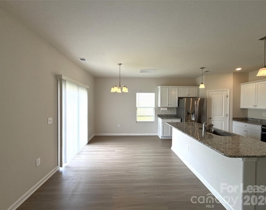 6225 Lowe Lane - Photo Thumbnail 3