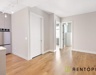 1003 Greene Avenue - Photo Thumbnail 3