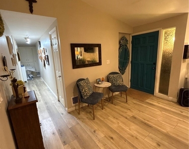 2543 E Santa Fe - Photo Thumbnail 5