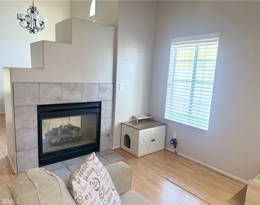 26587 Alta - Photo Thumbnail 3