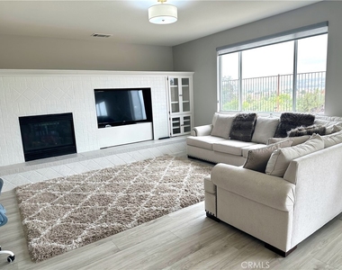 33878 Channel Street - Photo Thumbnail 4