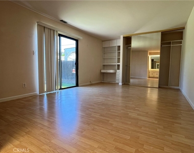 22451 Dolorosa Street - Photo Thumbnail 19