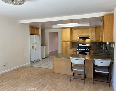 22451 Dolorosa Street - Photo Thumbnail 13
