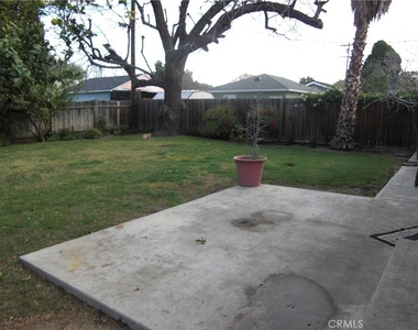 22451 Dolorosa Street - Photo Thumbnail 6