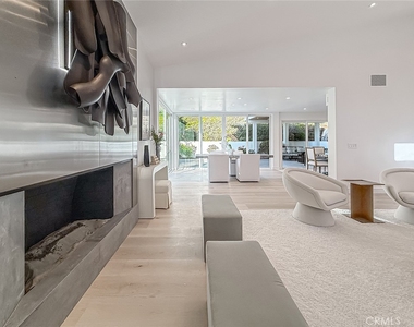 4266 Louise Avenue - Photo Thumbnail 4
