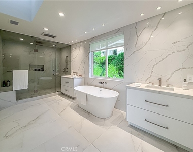 4266 Louise Avenue - Photo Thumbnail 14