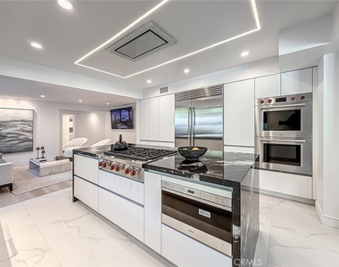 4266 Louise Avenue - Photo Thumbnail 9
