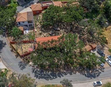 7834 Lilac Lane - Photo Thumbnail 12
