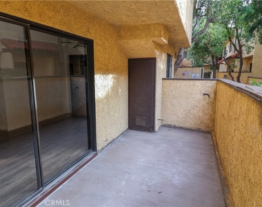 13540 Hubbard - Photo Thumbnail 5