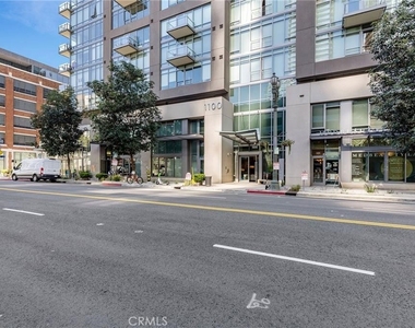 1100 S Hope Street - Photo Thumbnail 24