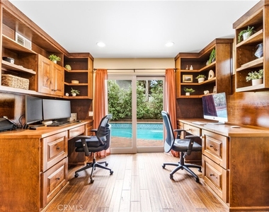 1720 Crestview - Photo Thumbnail 14