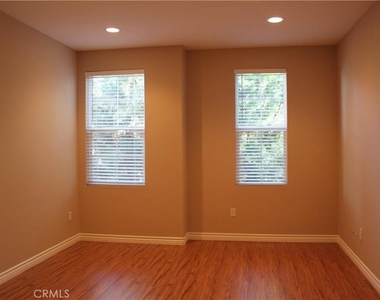 1306 Timberwood - Photo Thumbnail 7