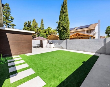 13509 Destino St - Photo Thumbnail 32