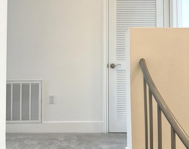 88 E Bay State Street - Photo Thumbnail 19
