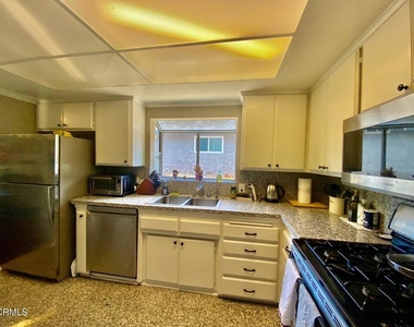 802 Magnolia Avenue - Photo Thumbnail 7