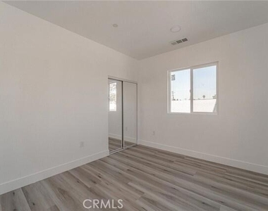 6375 Converse Avenue - Photo Thumbnail 9