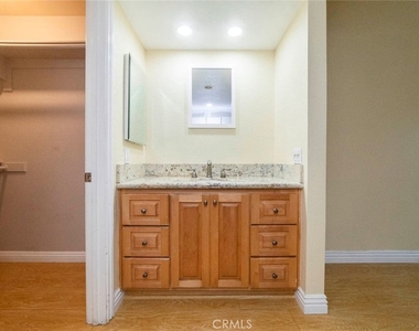 26212 E Sanz - Photo Thumbnail 12