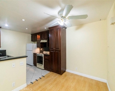 26212 E Sanz - Photo Thumbnail 6