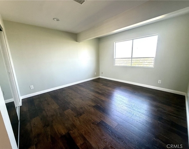 4214 Barrett Road - Photo Thumbnail 20