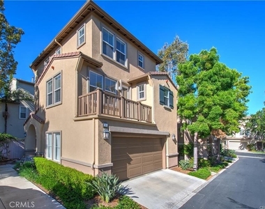 8 Silvermaple - Photo Thumbnail 1