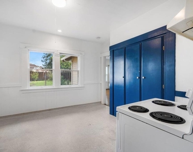 395 E Dunne Avenue - Photo Thumbnail 16