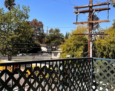 14560 Clark Street - Photo Thumbnail 4