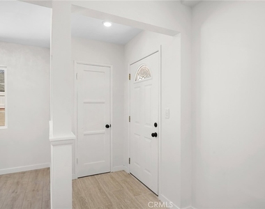 6607 Riverton - Photo Thumbnail 2