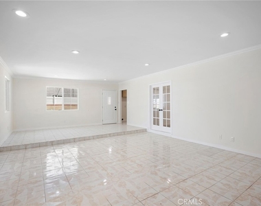 6607 Riverton - Photo Thumbnail 14