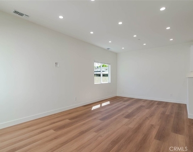 11967 Redbank Street - Photo Thumbnail 3