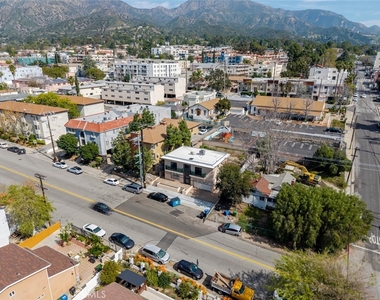 10232 Tujunga Canyon Boulevard - Photo Thumbnail 26