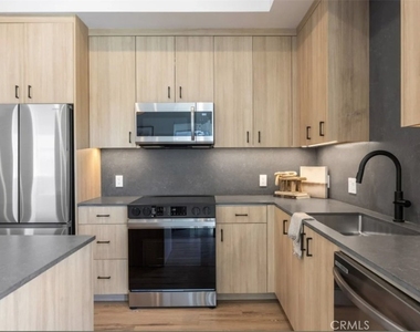 8500 Haven Ave - Photo Thumbnail 1