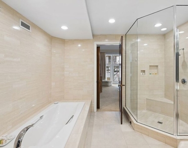 10351 Wilshire Boulevard - Photo Thumbnail 10