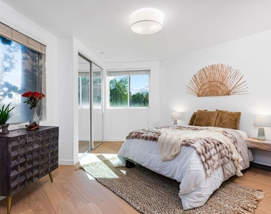 171 N Church Lane - Photo Thumbnail 15