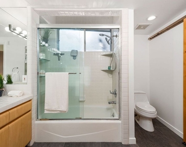 171 N Church Lane - Photo Thumbnail 20
