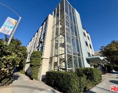 250 Linden Avenue - Photo Thumbnail 30