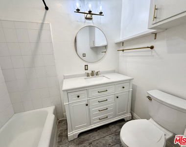 250 Linden Avenue - Photo Thumbnail 17