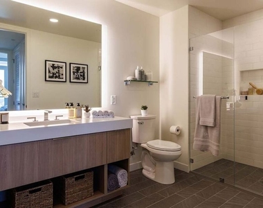 11750 Wilshire Boulevard - Photo Thumbnail 12