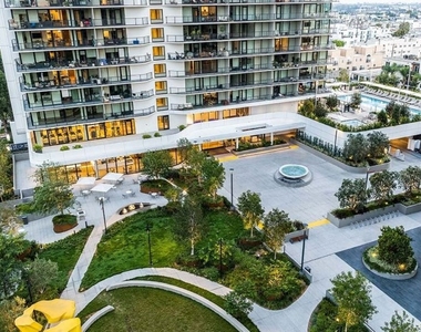 11750 Wilshire Boulevard - Photo Thumbnail 38